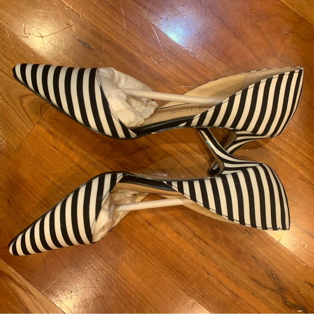 🔥NIB🔥 SOLE SOCIETY Jenn Black/White Stripe D'Orsay Heel / Size 8✨✨✨ - Picture 10 of 13